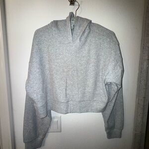 SET! Alo Yoga Gray Ribbed Sweatshirt / Short Bundle - M